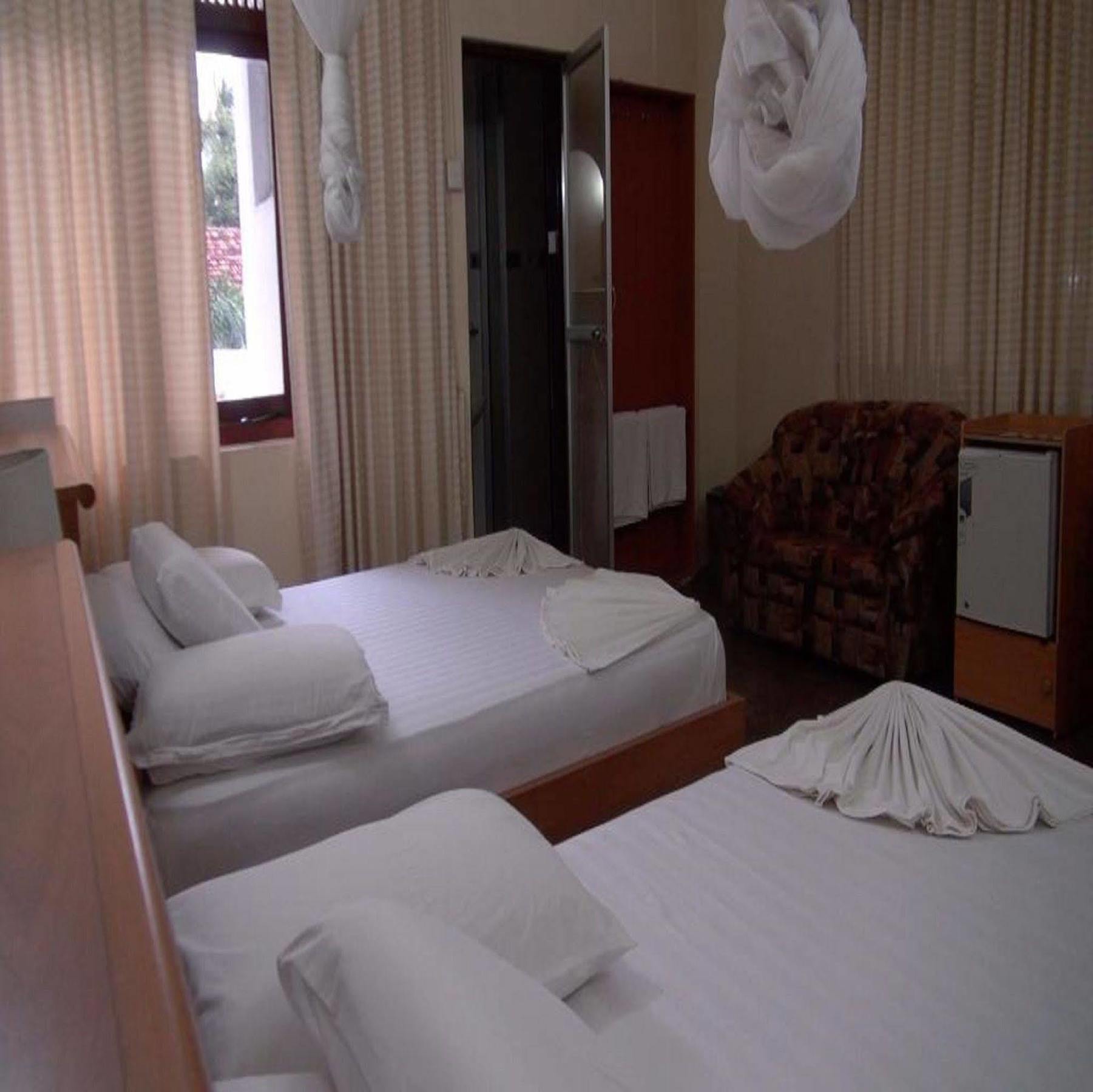 Milano Tourist Rest Hotel Holambra Exterior foto